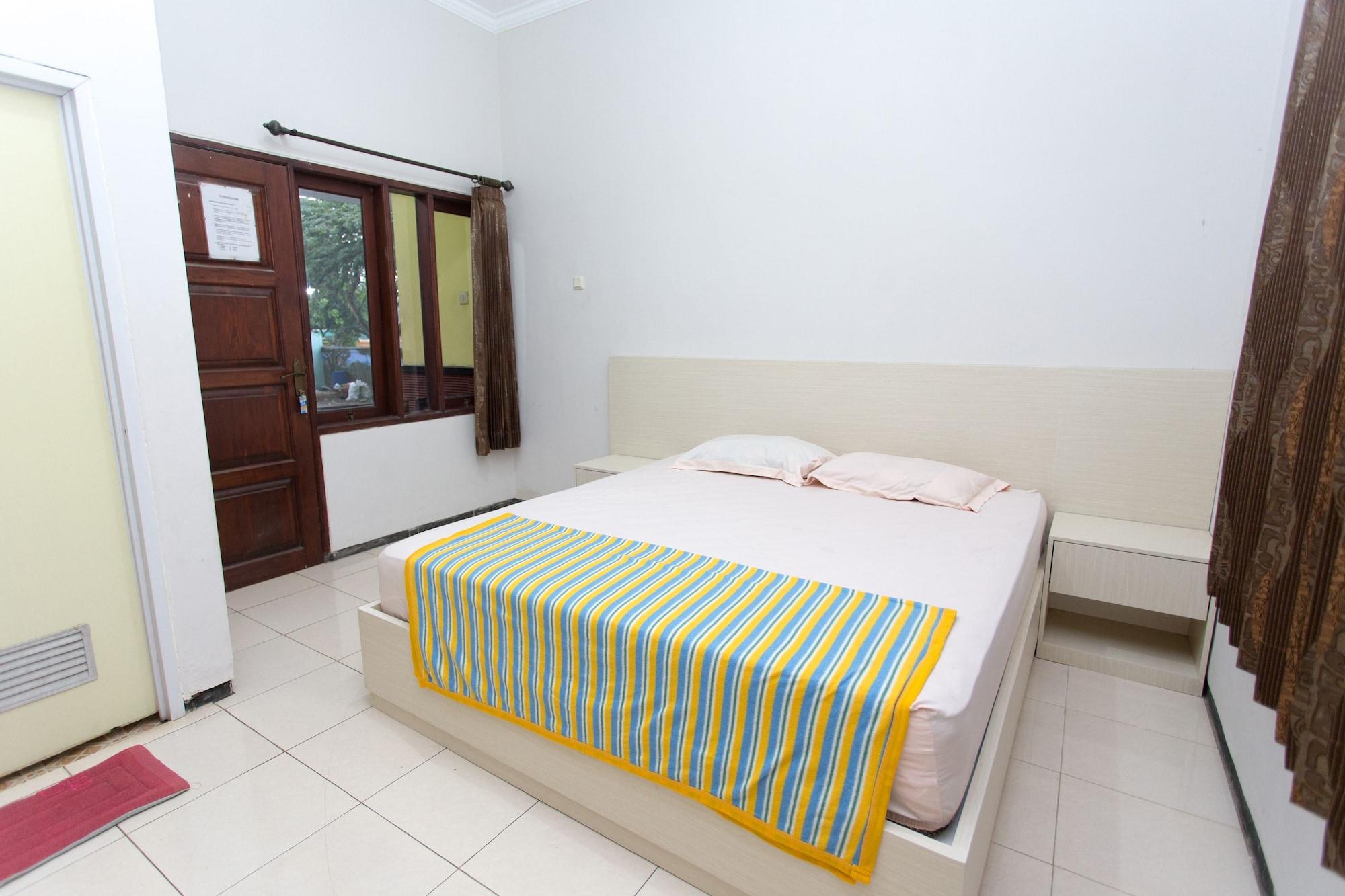 Villa Panderman Indah Batu  Buitenkant foto